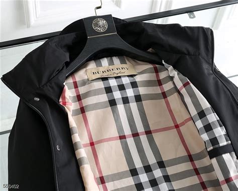 burberry 風衣 內裡|BURBERRY風衣外套怎麼挑？一篇看懂五種經典款輕鬆找出 .